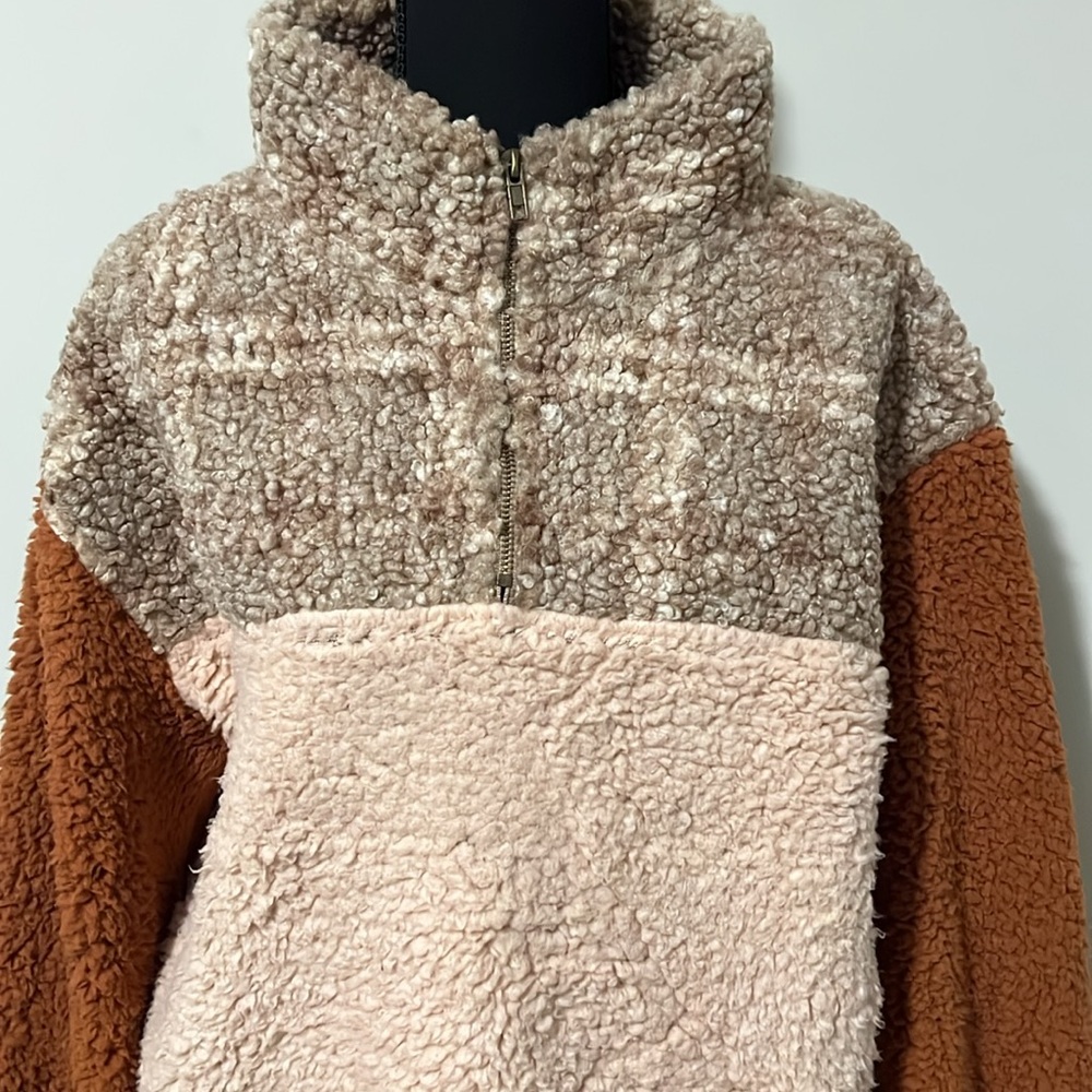 Quarter Zip Color Block Fleece Pullover - Picture 5 of 8